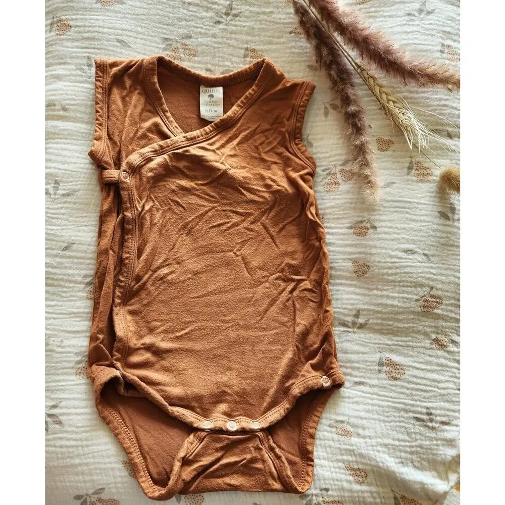 Kate Quinn sleeveless kimono Layette Size 6-12 months Gender Neutral‎ Baby Brown